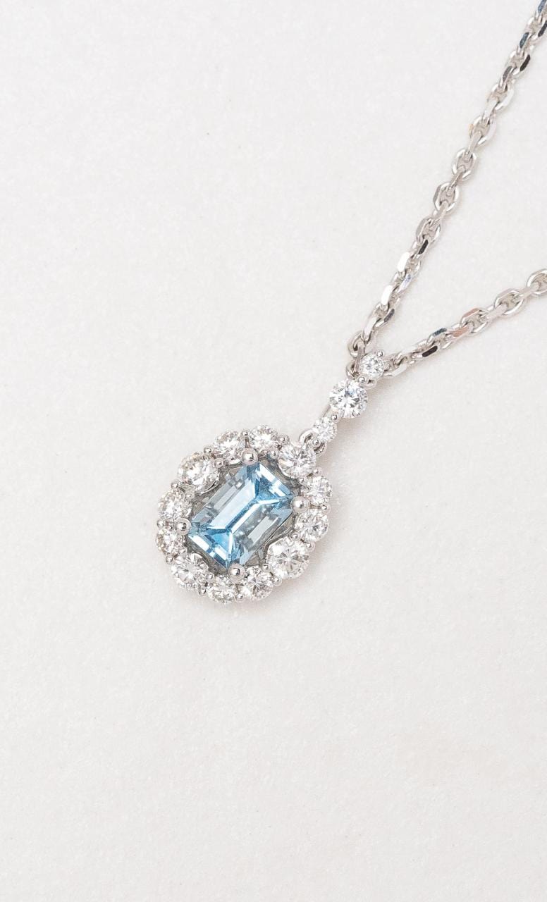 Aquamarine hot sale pendant gold