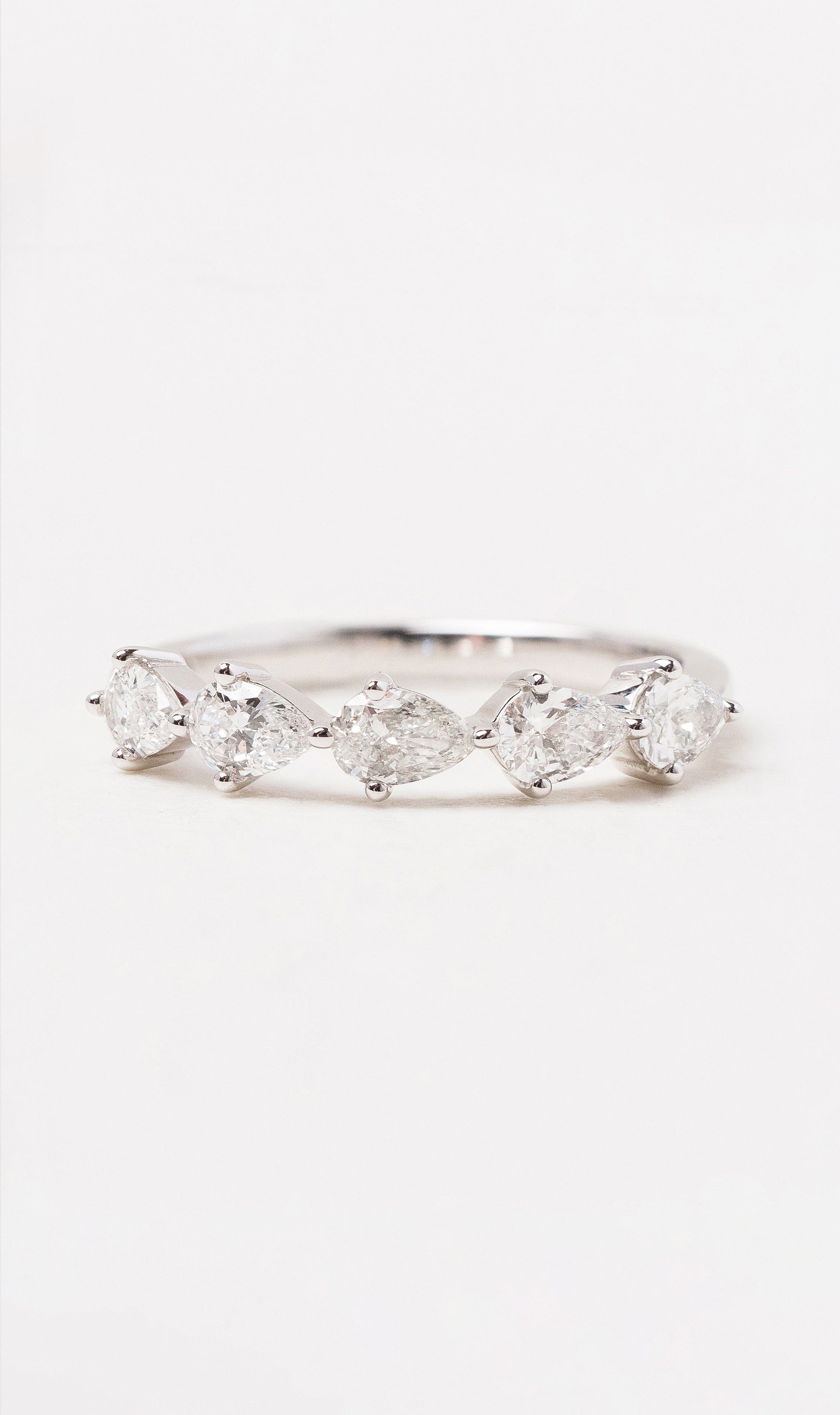 Pear shaped deals diamond band