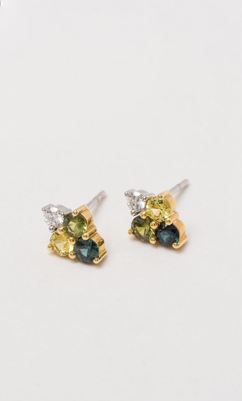 Sapphire stud store earrings yellow gold