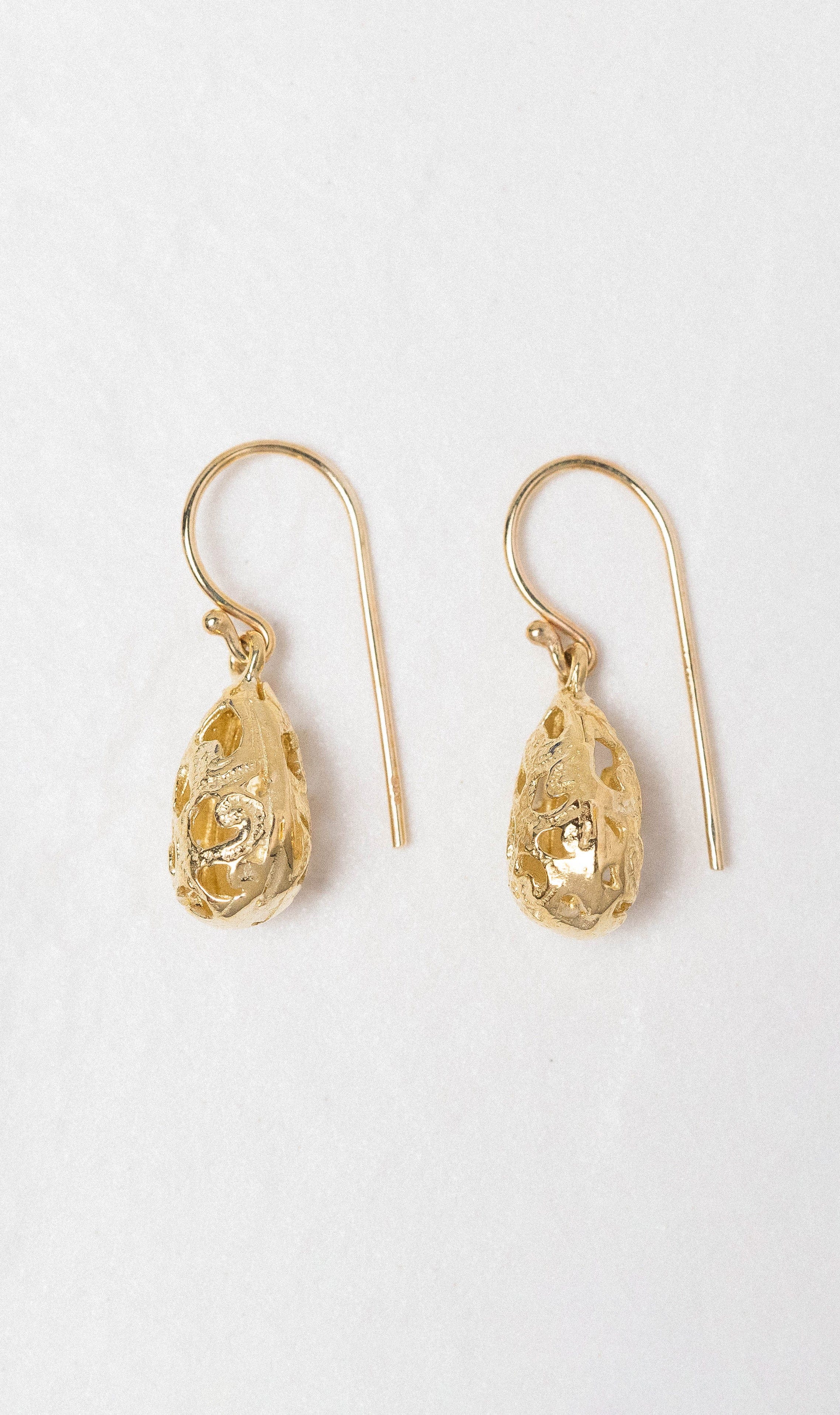 Teardrop filigree clearance earrings