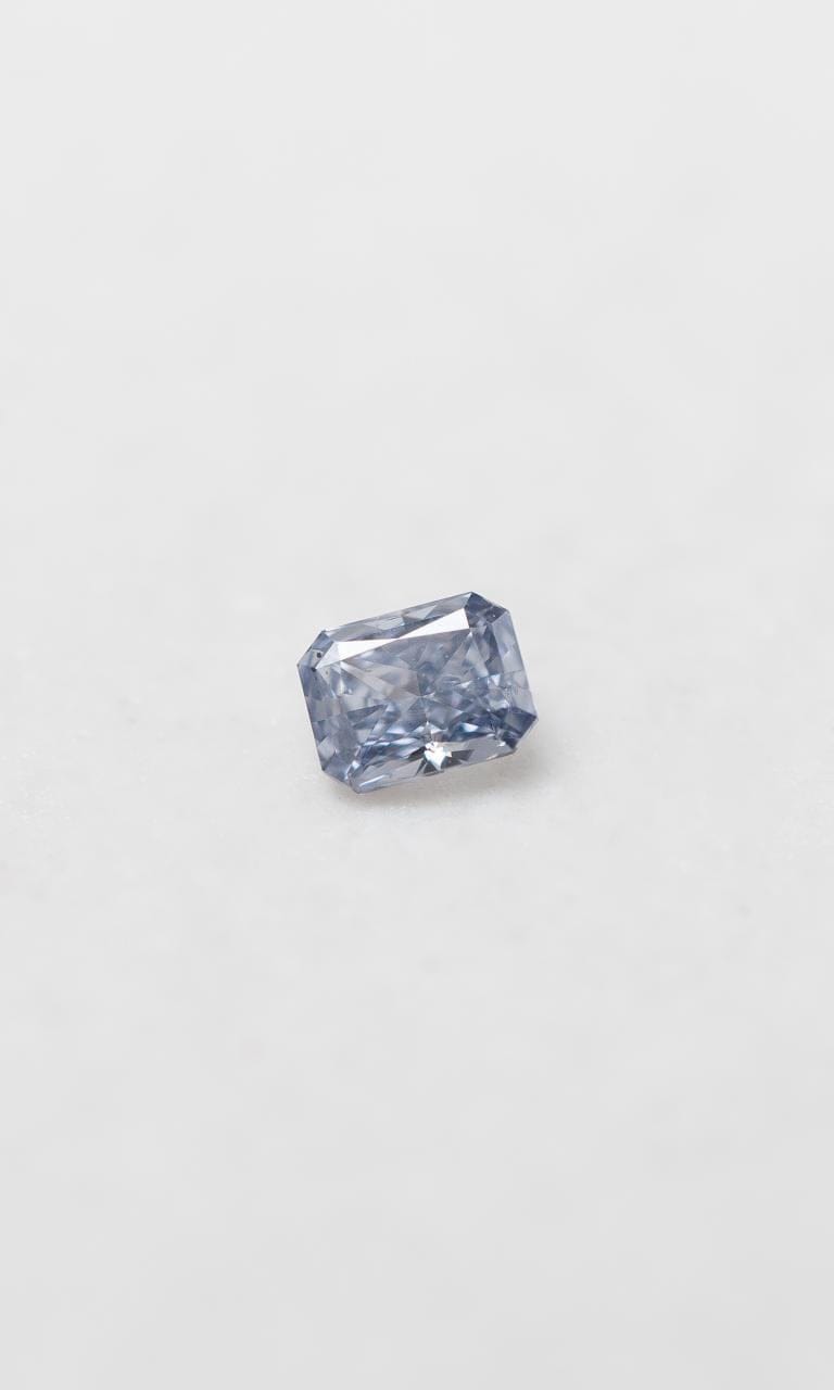 2024 © Hogans Family Jewellers 0.069ct Radiant Cut Argyle Blue Diamond