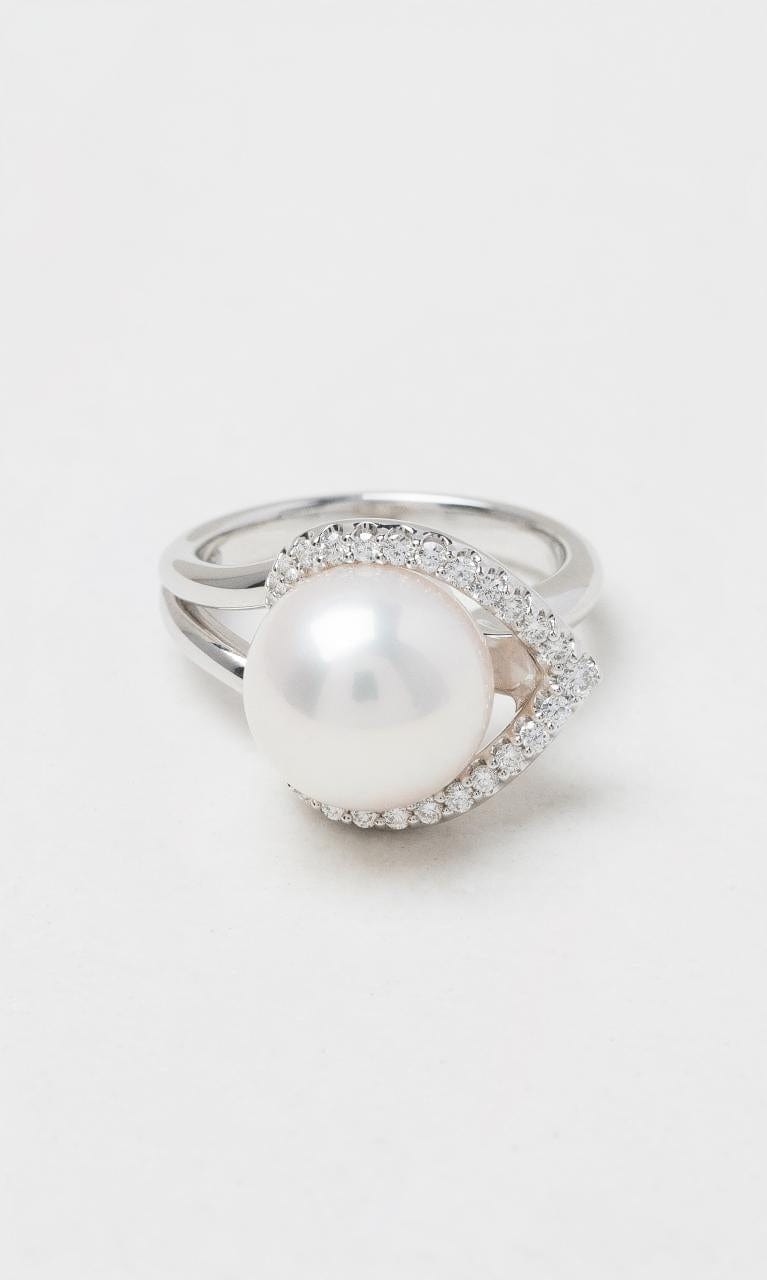 2024 © Hogans Family Jewellers 18K WG Freshwater Pearl & Diamond Ring