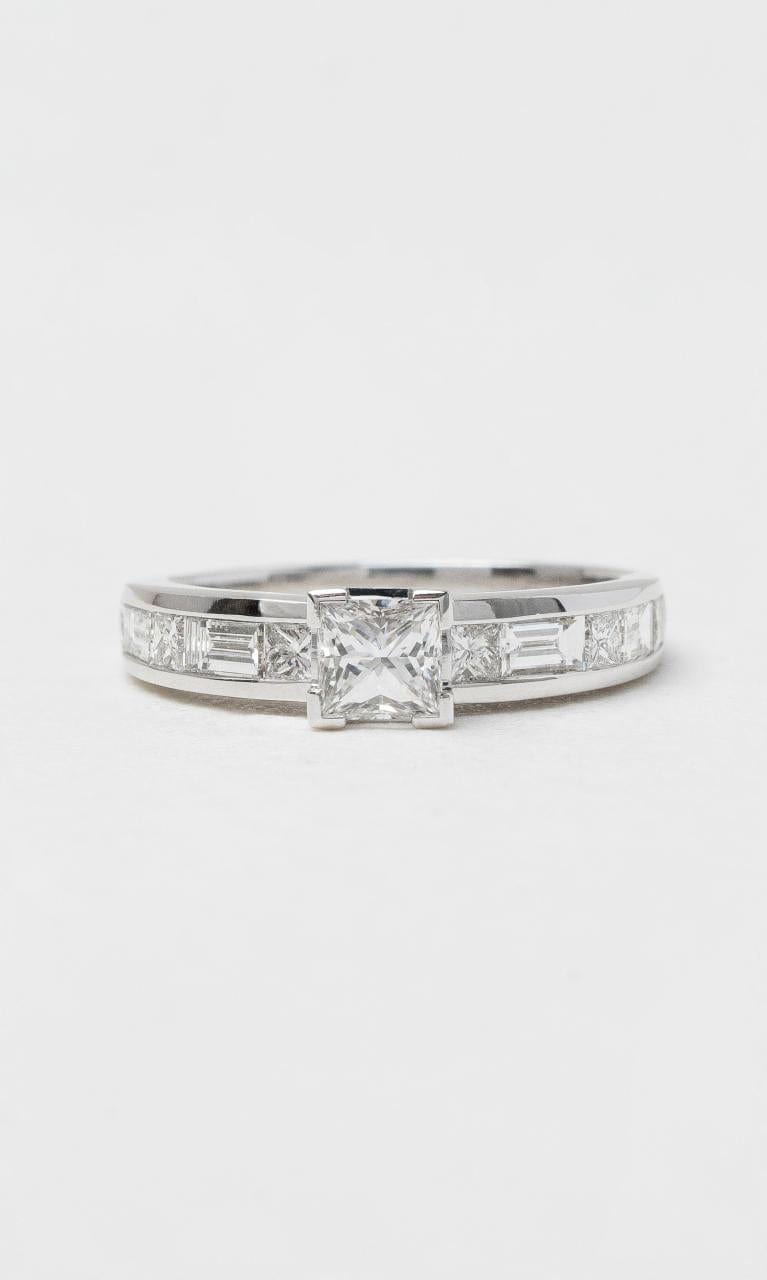 2024 © Hogans Family Jewellers 18K WG Princess Cut Diamond Solitaire Ring