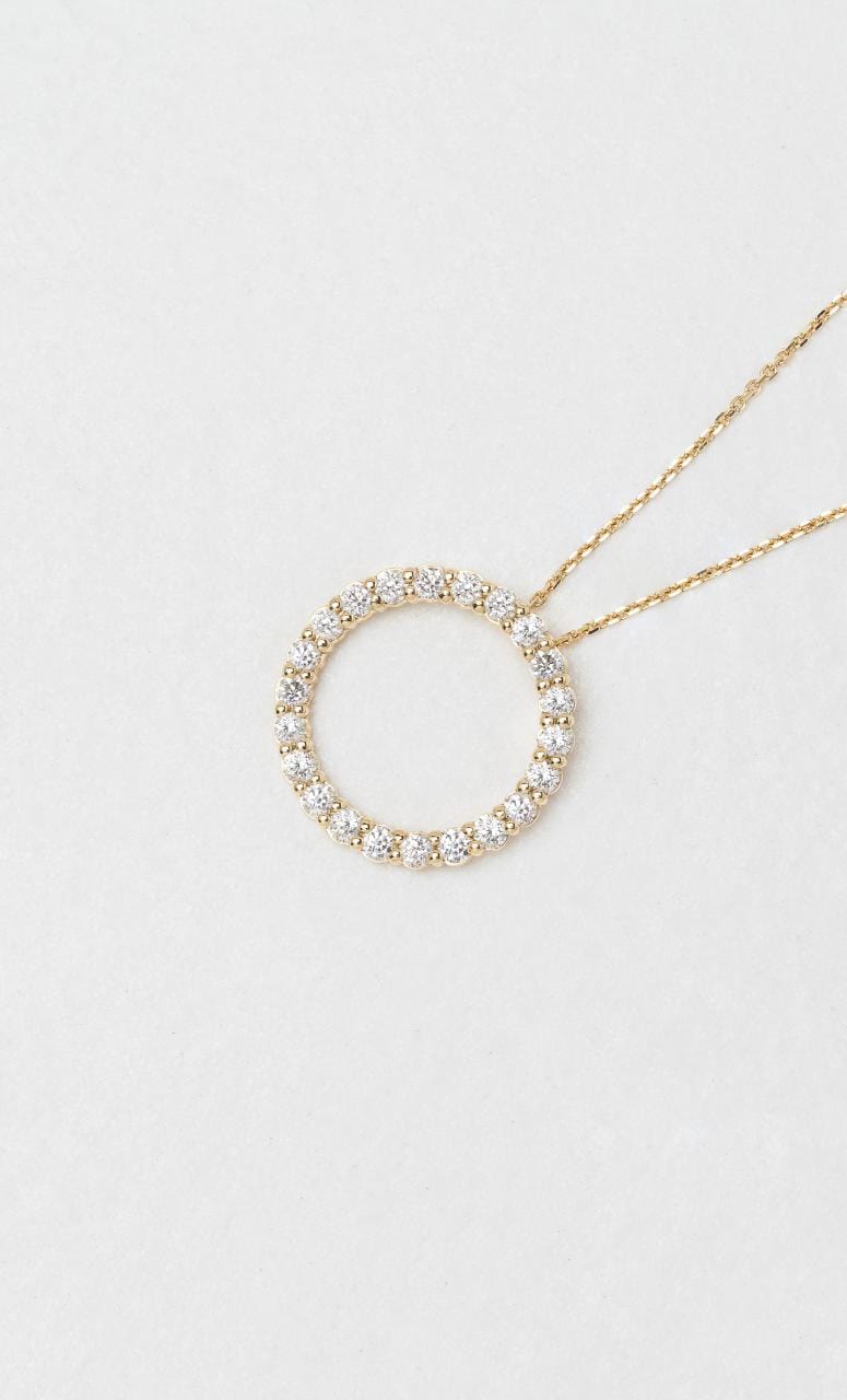 2024 © Hogans Family Jewellers 18K YG Petite Diamond Circle Pendant