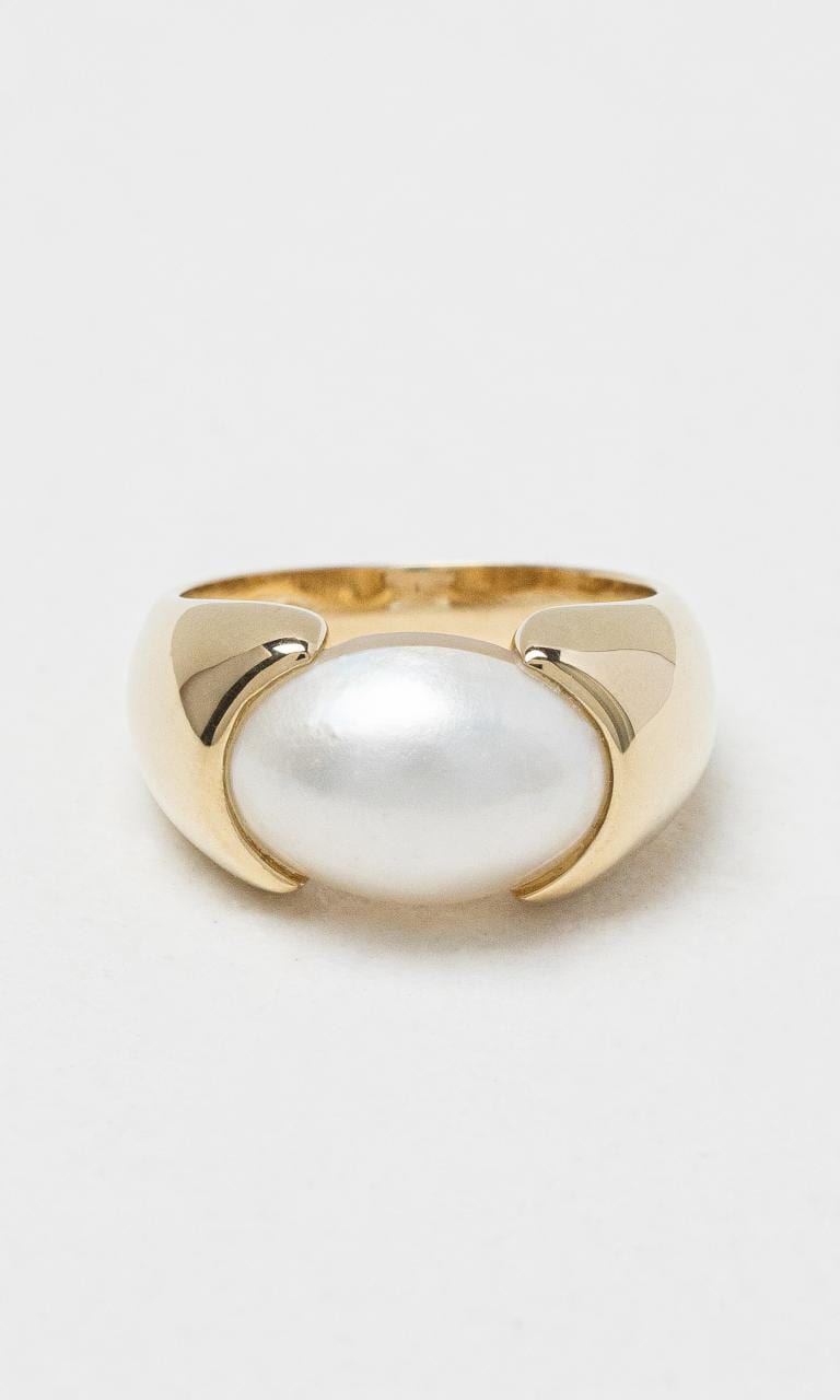 2024 © Hogans Family Jewellers 9K YG Mabe Pearl Ring