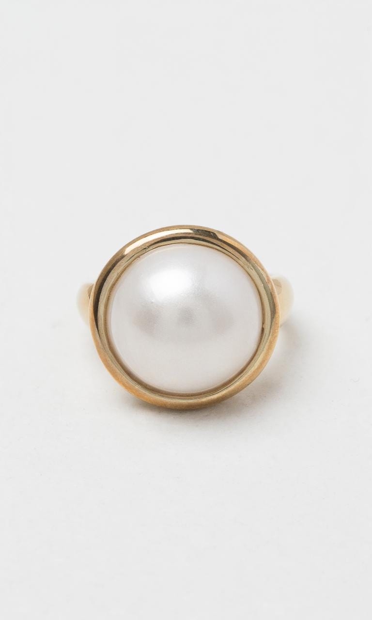 2024 © Hogans Family Jewellers 9K YG Round Mabe Pearl Ring