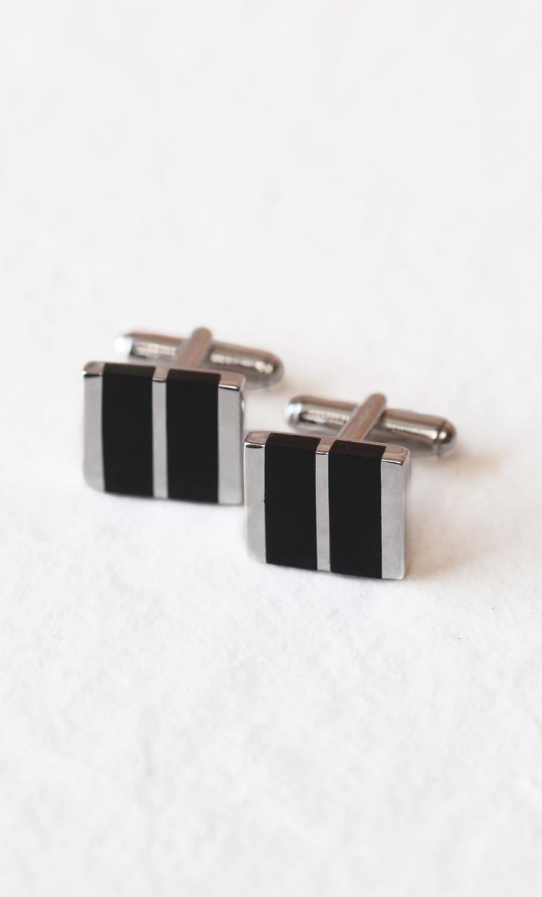 2024 © Hogans Family Jewellers Rectangular Sterling Silver & Onyx Cufflinks