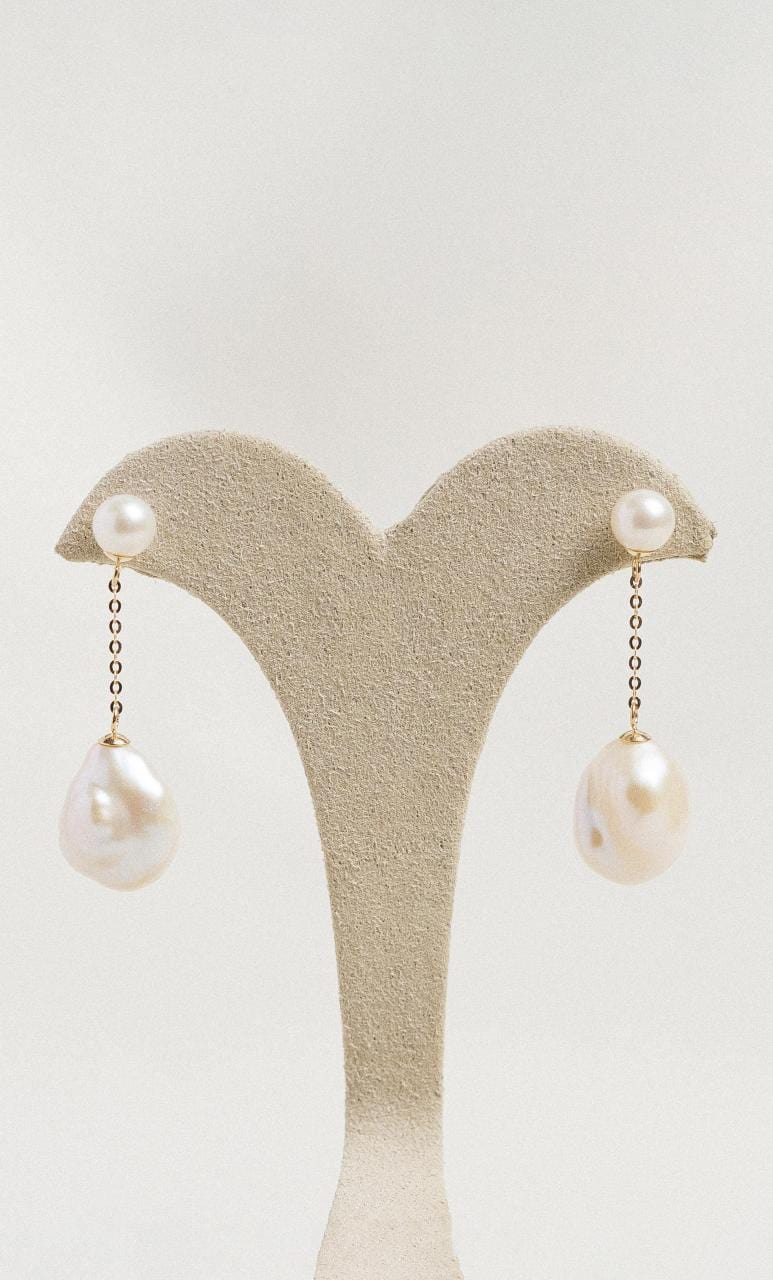 Hogans Family Jewellers 14K YG Freshwater & Keshi Pearl Earrings