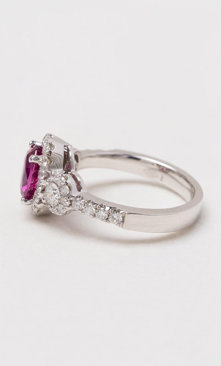 Oval pink deals sapphire ring