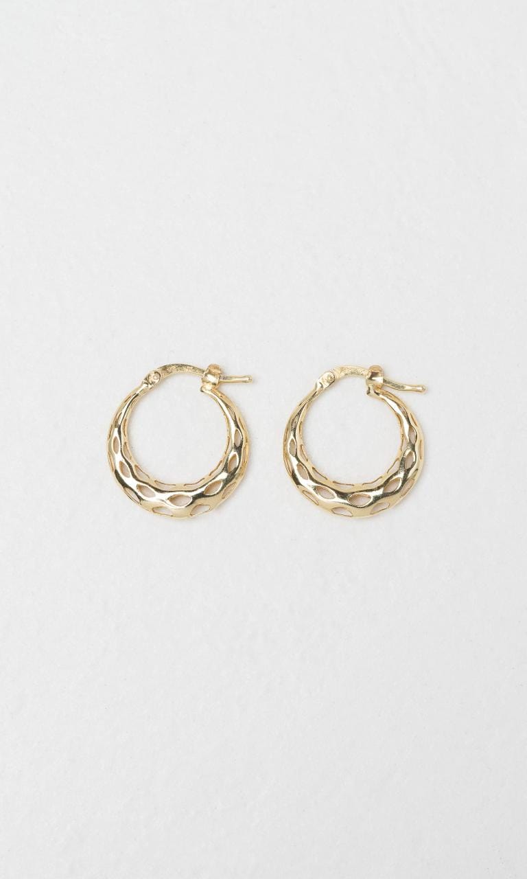 Hogans Family Jewellers 9K YG 15mm Graduated Cut-Out Hoop Earrings