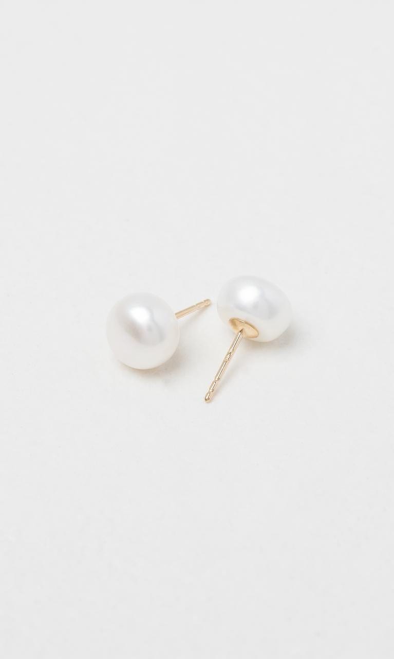 Hogans Family Jewellers 9K YG 7.5-8mm Freshwater Button Pearl Studs