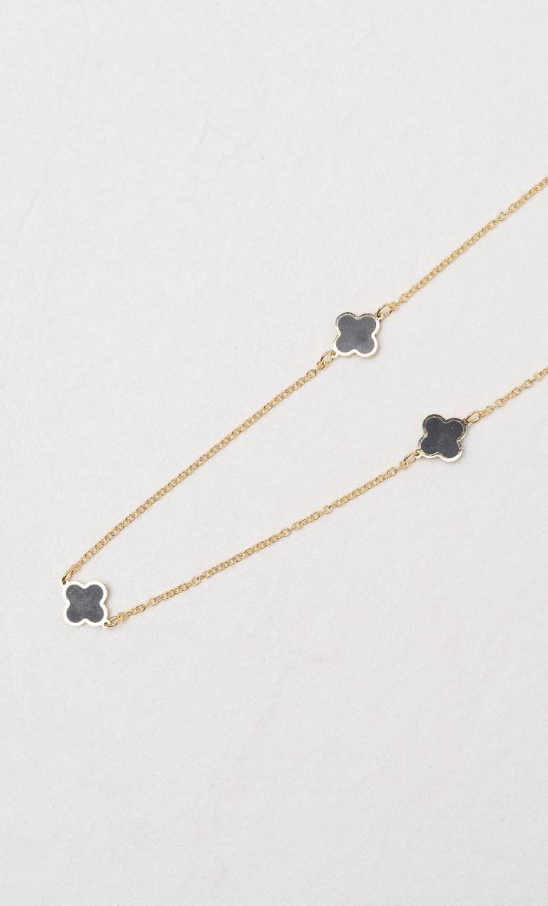 Hogans Family Jewellers 9K YG Onyx Coloured Clover Necklace